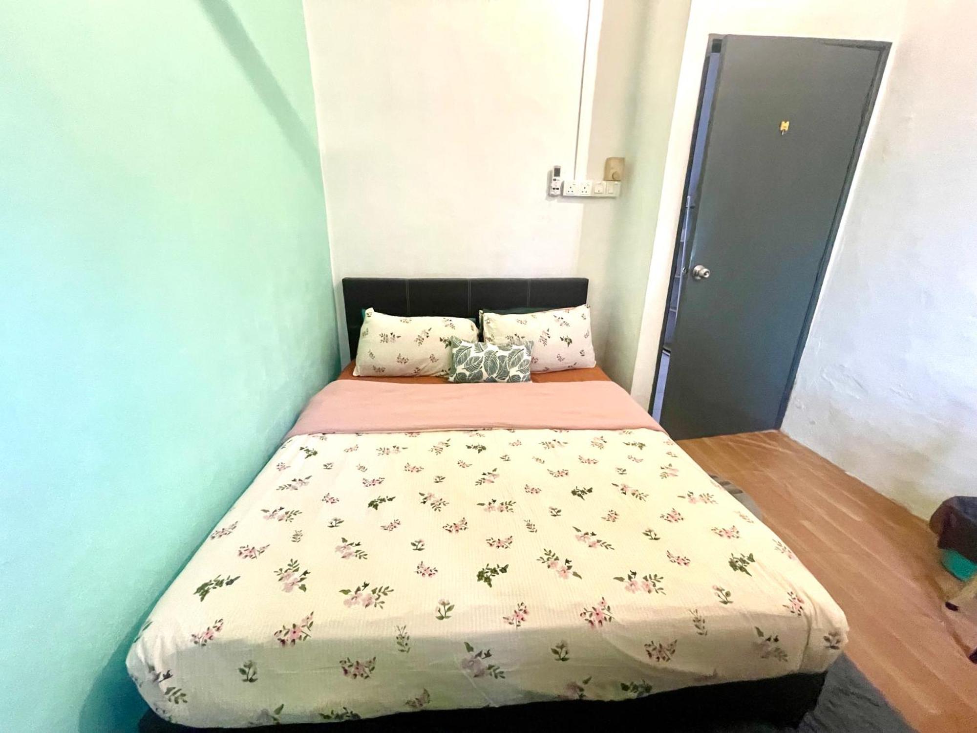 Entire Cozy Home 16 • 3 Bedroom @ Alma Bukit Mertajam Eksteriør billede